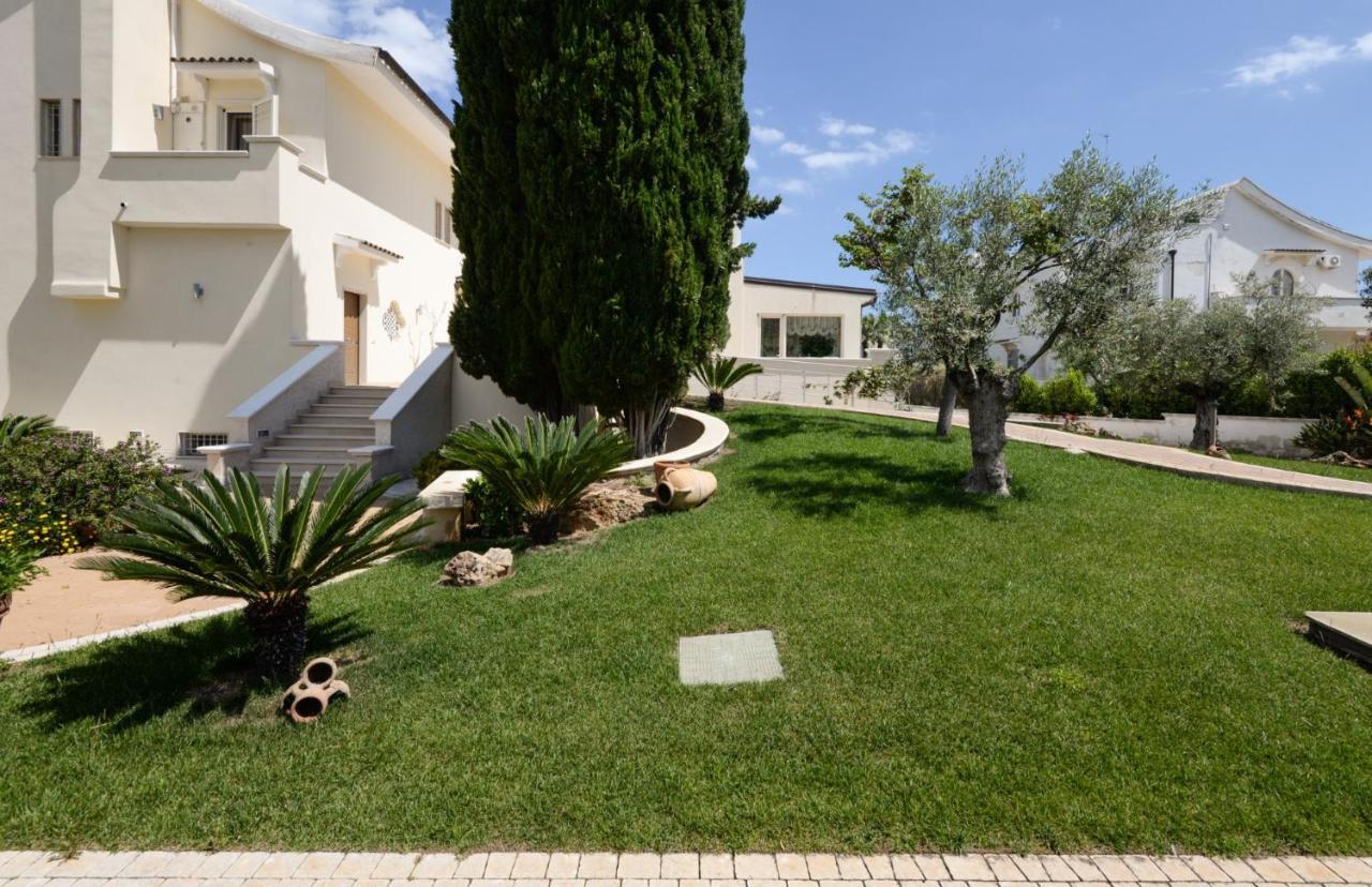 Casa Agapantus Con Piscina Da Giugno Leilighet Bari Eksteriør bilde